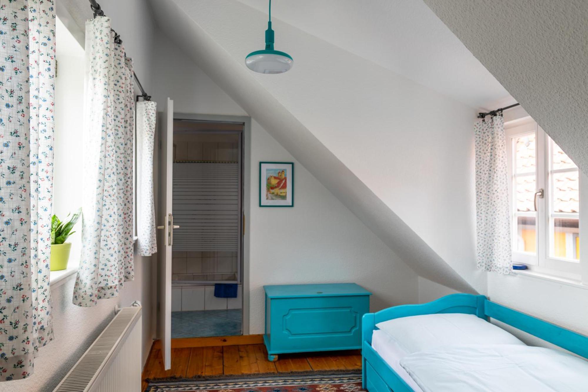 Fachwerkhotel - Ferienhaeuser Vorhof Zur Hoelle クヴェードリンブルク エクステリア 写真