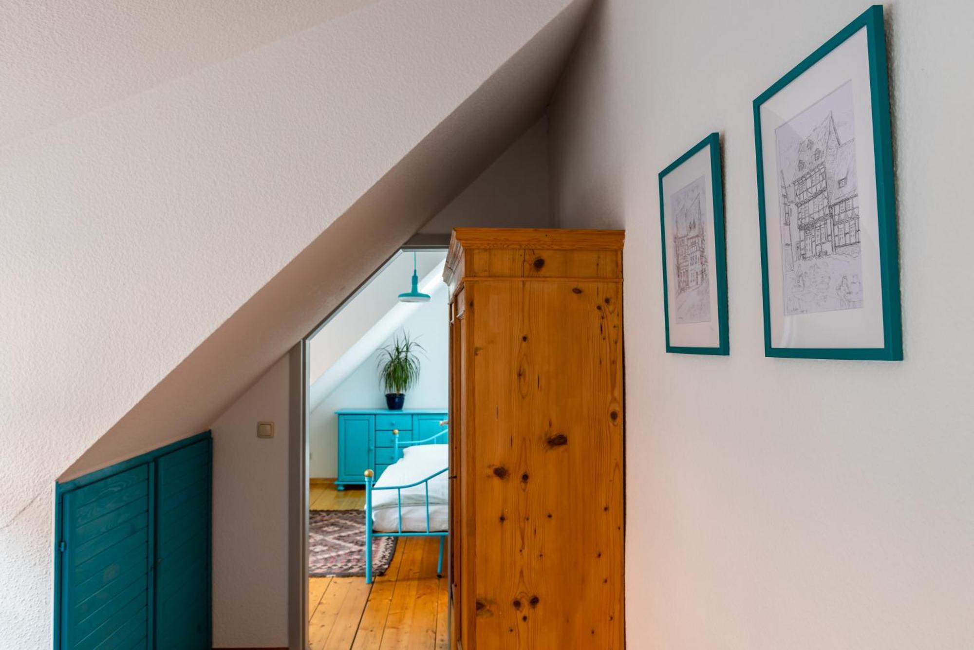 Fachwerkhotel - Ferienhaeuser Vorhof Zur Hoelle クヴェードリンブルク エクステリア 写真